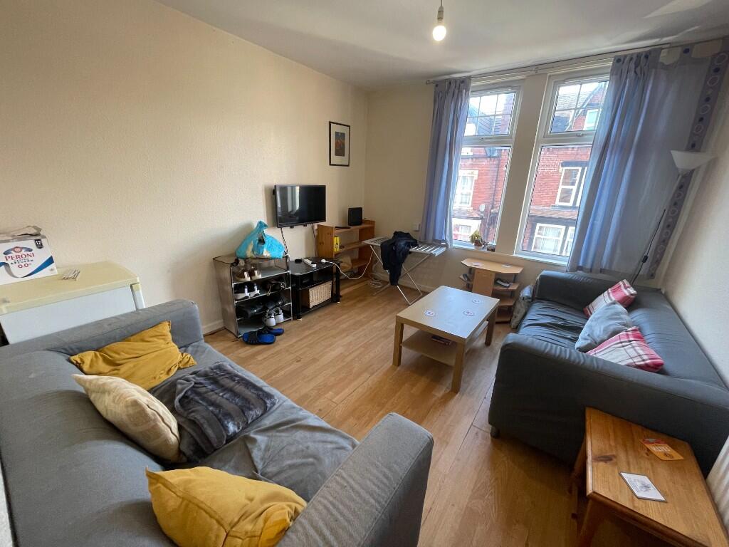 4 bed Mid Terraced House for rent in Leeds. From LV Properties - LS6