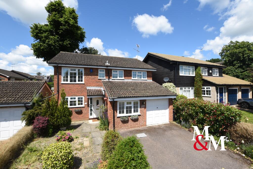 5 bed Detached for rent in Heath and Reach. From M & M Properties - Leighton Buzzard