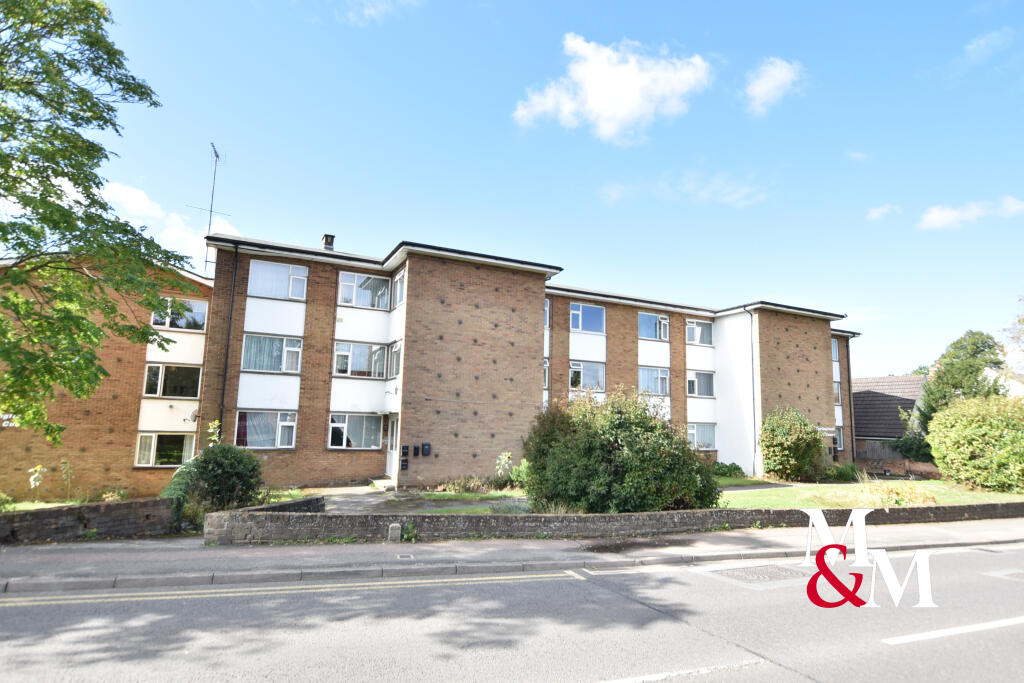 0 bed 1st Floor Flat for rent in Leighton Buzzard. From M & M Properties - Leighton Buzzard