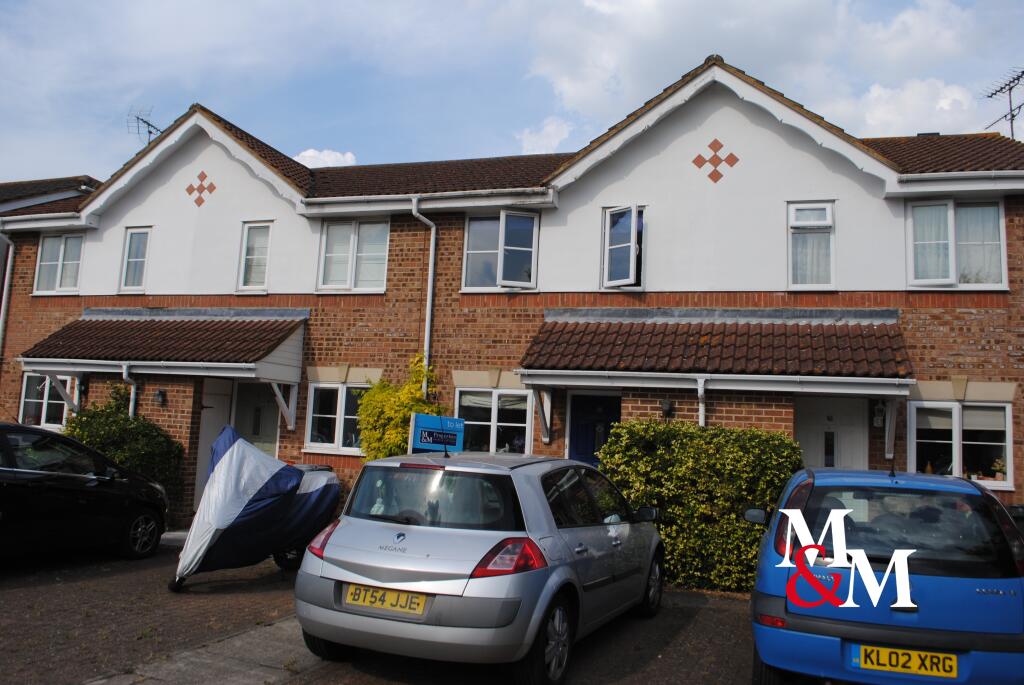 2 bed Mid Terraced House for rent in Leighton Buzzard. From M & M Properties - Leighton Buzzard