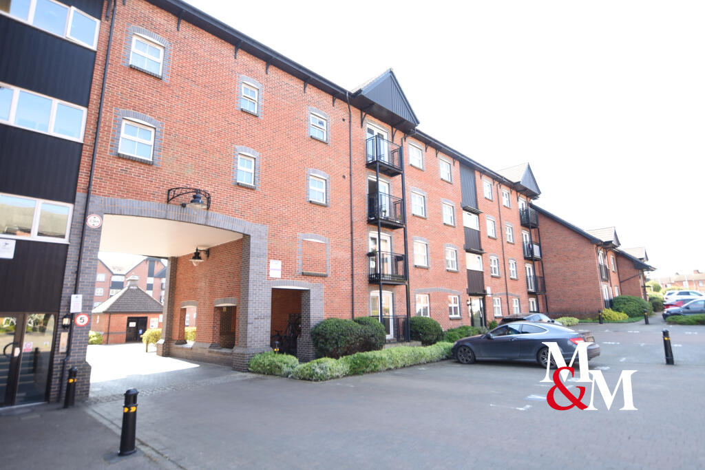 2 bed Apartment for rent in Leighton Buzzard. From M & M Properties - Leighton Buzzard