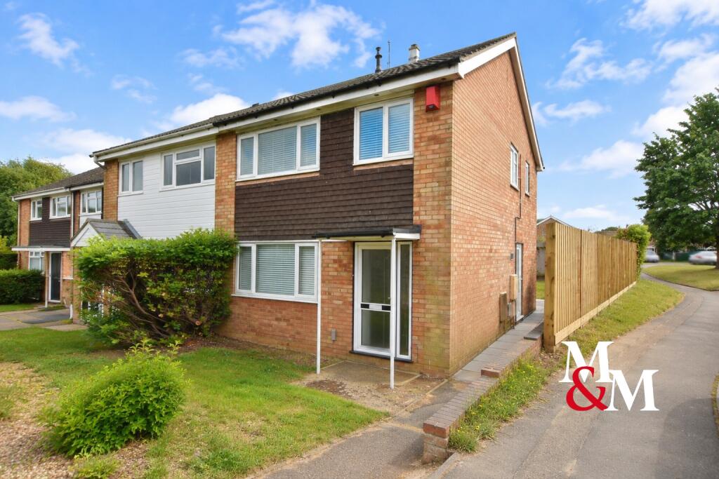 3 bed Semi Detached for rent in Leighton Buzzard. From M & M Properties - Leighton Buzzard