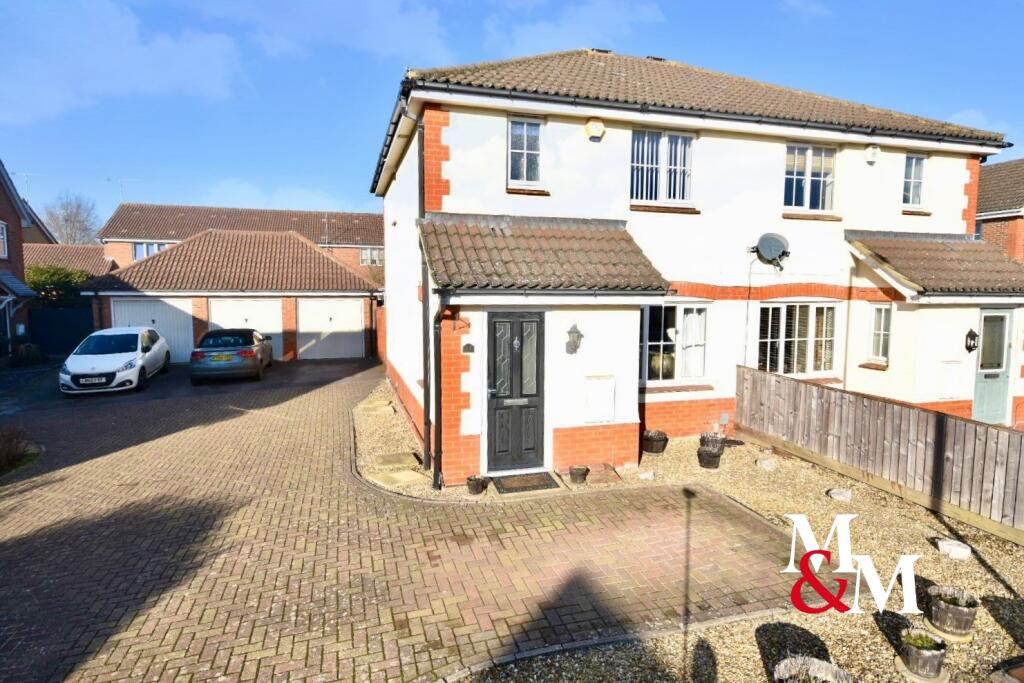 3 bed Semi Detached for rent in Leighton Buzzard. From M & M Properties - Leighton Buzzard 3 bed Semi Detached for rent in Leighton Buzzard. From M & M Properties - Leighton Buzzard