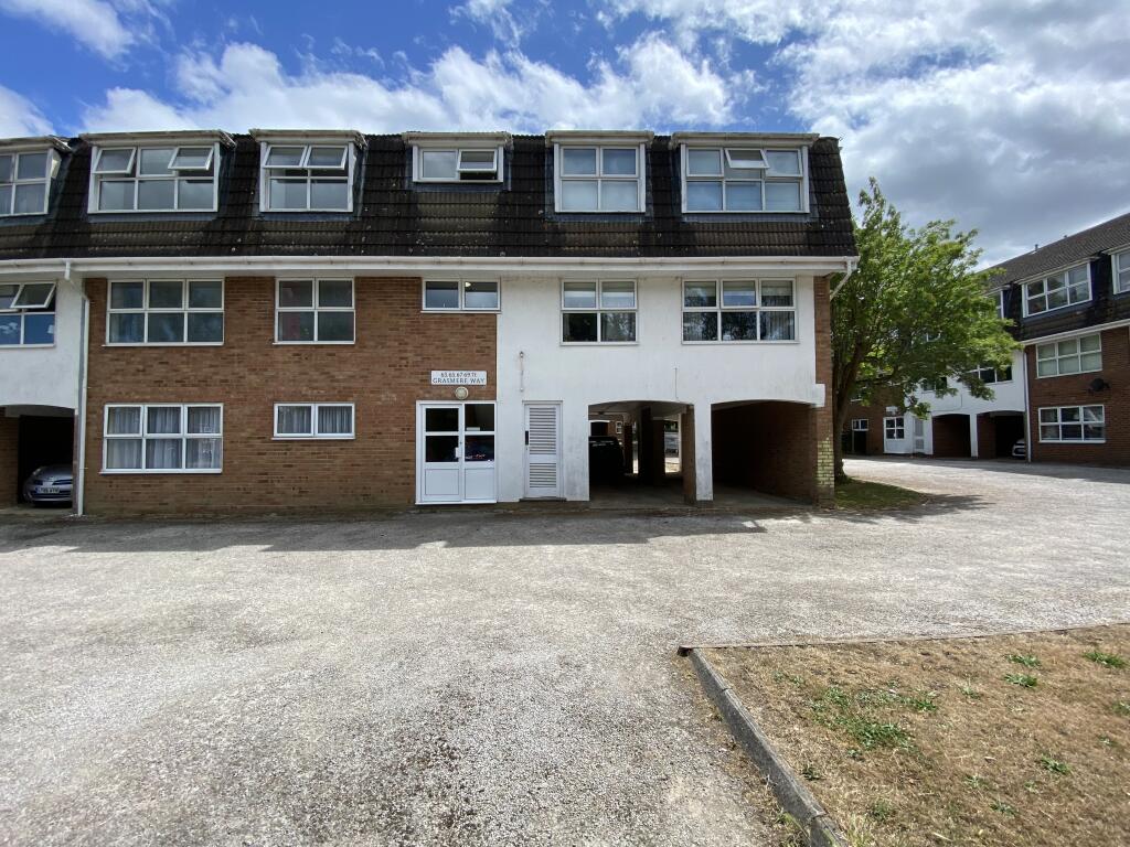 2 bed Apartment for rent in Leighton Buzzard. From M & M Properties - Leighton Buzzard