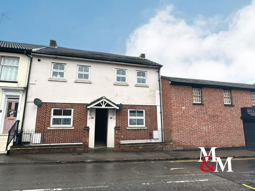 3 bed Mid Terraced House for rent in Leighton Buzzard. From M & M Properties - Leighton Buzzard 3 bed Mid Terraced House for rent in Leighton Buzzard. From M & M Properties - Leighton Buzzard