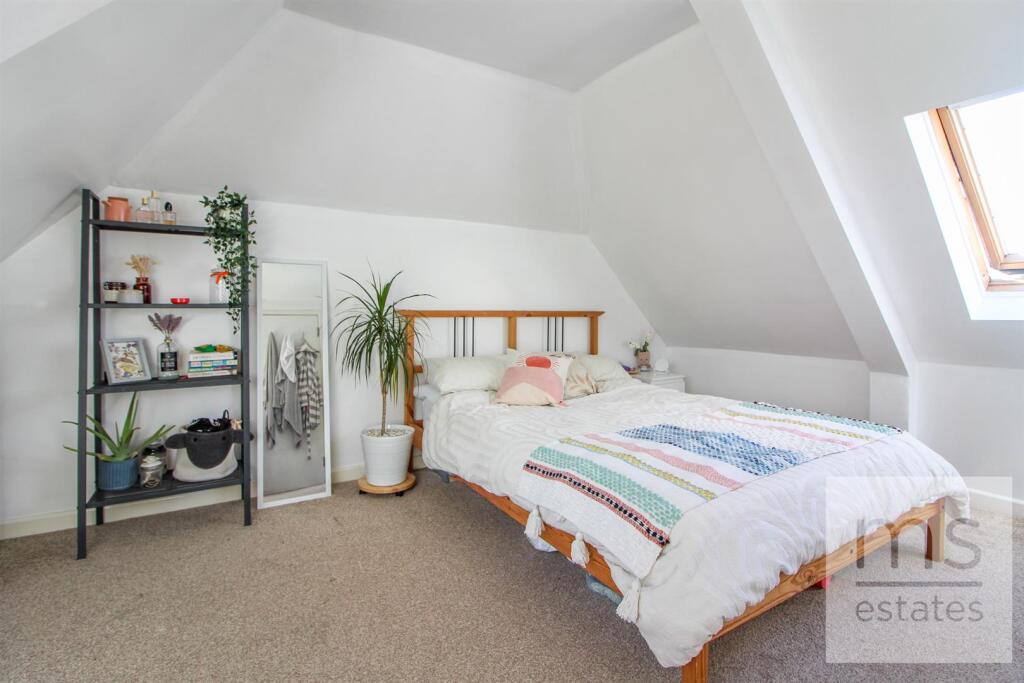 5 bed Detached for rent in Nottingham. From M-S Estates - Nottingham 5 bed Detached for rent in Nottingham. From M-S Estates - Nottingham