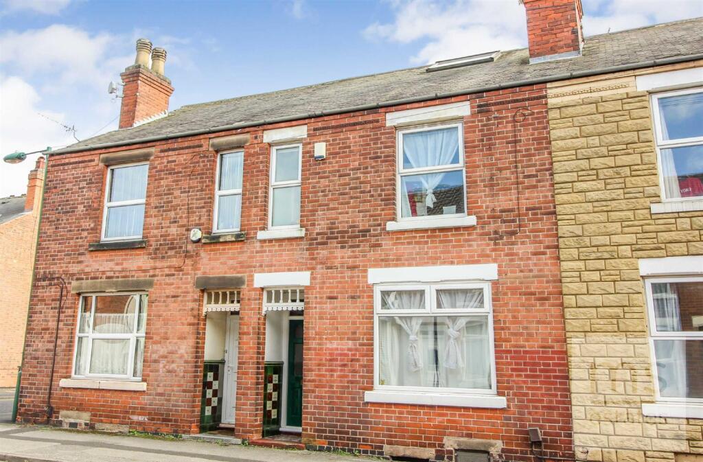 4 bed Mid Terraced House for rent in Nottingham. From M-S Estates - Nottingham