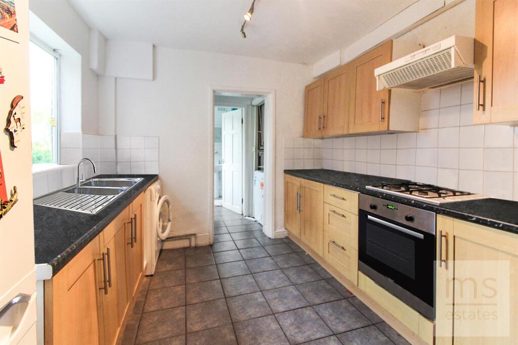 3 bed Semi Detached for rent in Nottingham. From M-S Estates - Nottingham