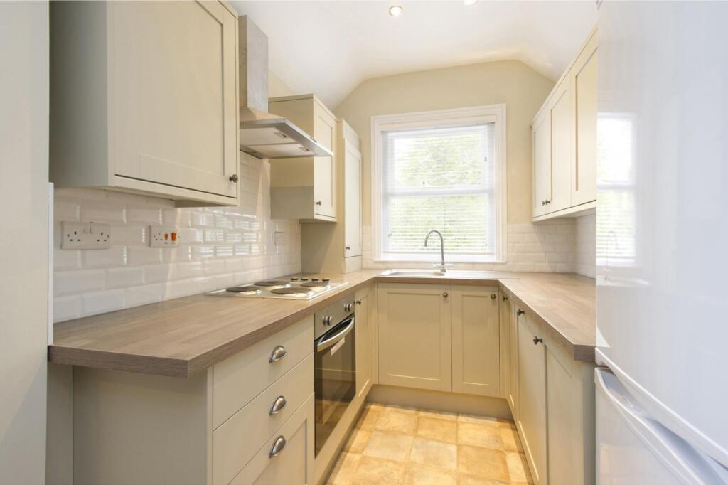 5 bed 1st Floor Flat for rent in Nottingham. From M-S Estates - Nottingham