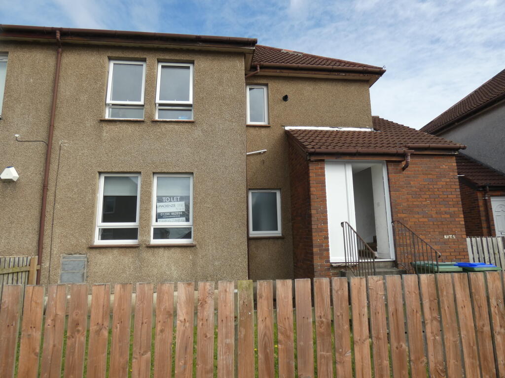 1 bed 1st Floor Flat for rent in Kilmaurs. From MacKenzie Way - Ayrshire