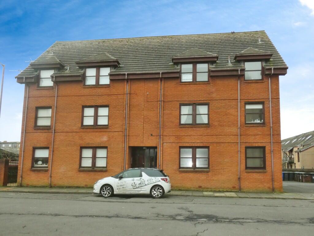 2 bed 1st Floor Flat for rent in Ardrossan. From MacKenzie Way - Ayrshire