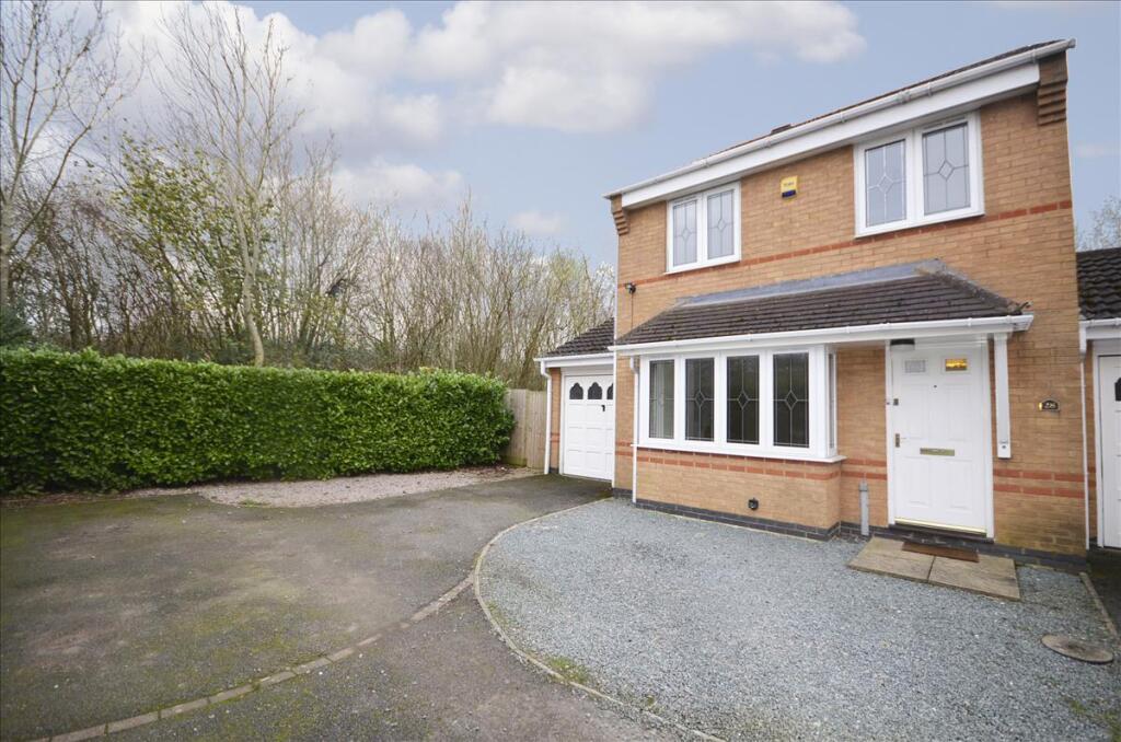 3 bed Link detached for rent in Thrapston. From Magenta Estate Agents - Raunds
