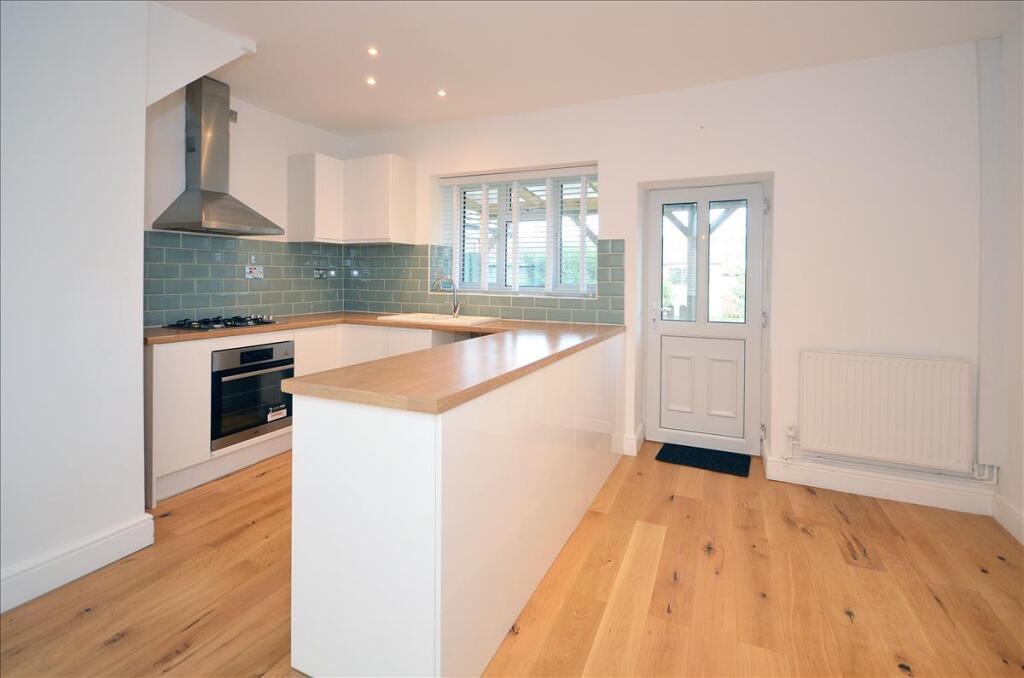 2 bed Mid Terraced House for rent in Stanwick. From Magenta Estate Agents - Raunds