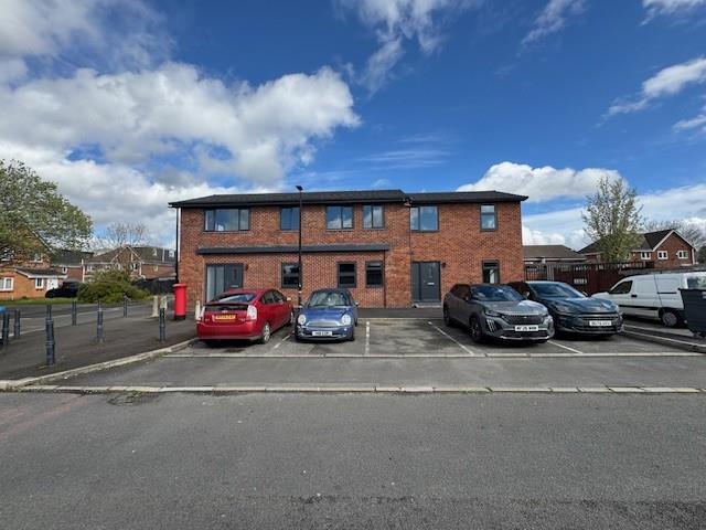 2 bed 1st Floor Flat for rent in Sale. From Main & Main - Heald Green