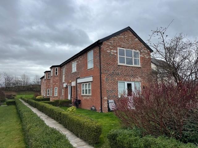 2 bed Apartment for rent in Cheadle Hulme. From Main & Main - Heald Green 2 bed Apartment for rent in Cheadle Hulme. From Main & Main - Heald Green