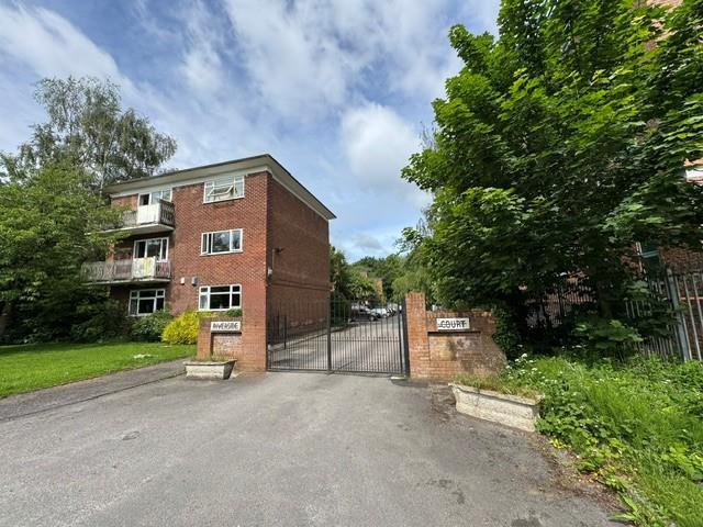 2 bed 1st Floor Flat for rent in Manchester. From Main & Main - Heald Green