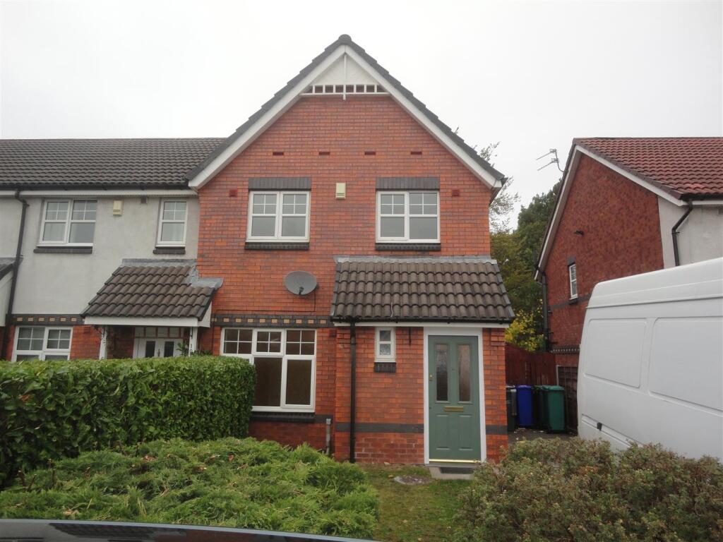 3 bed Semi Detached for rent in Gatley. From Main & Main - Heald Green