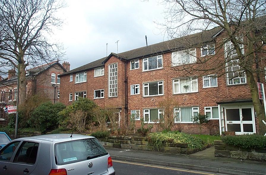 2 bed 1st Floor Flat for rent in Sale. From Main & Main - Heald Green