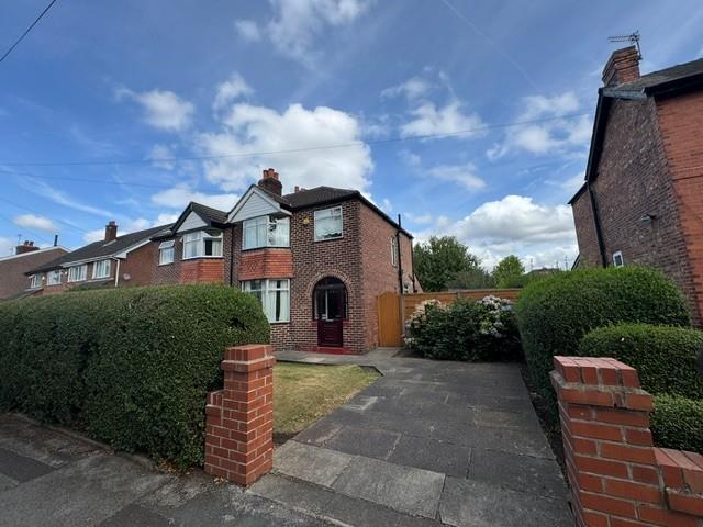 3 bed Semi Detached for rent in Sale. From Main & Main - Heald Green 3 bed Semi Detached for rent in Sale. From Main & Main - Heald Green
