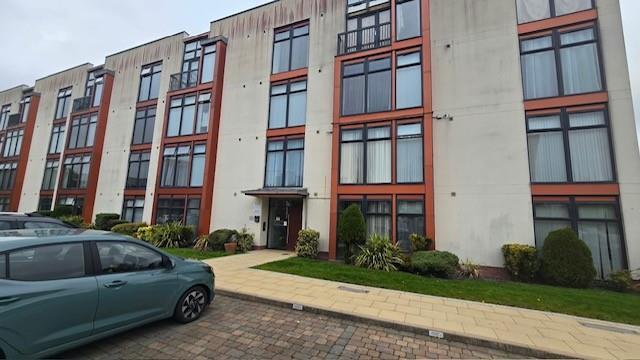 2 bed 1st Floor Flat for rent in Manchester. From Main & Main - Heald Green