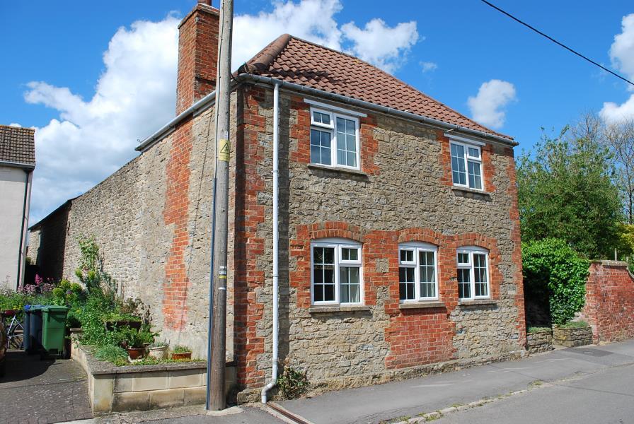 1 bed Cottage for rent in Great Somerford. From Maison Let Ltd - MALMESBURY