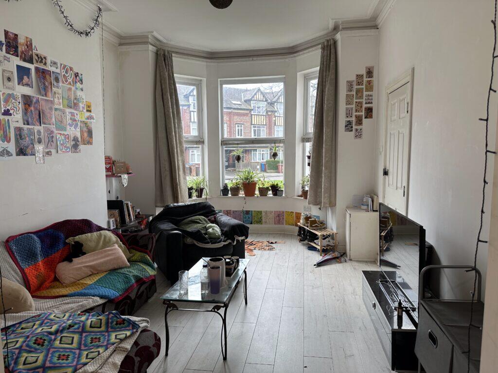 4 bed Mid Terraced House for rent in Manchester. From Manchester Rent A Home - Fallowfield 4 bed Mid Terraced House for rent in Manchester. From Manchester Rent A Home - Fallowfield