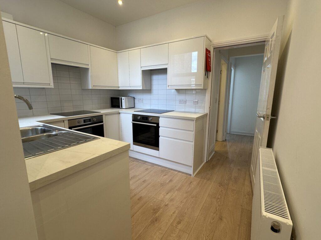 6 bed Mid Terraced House for rent in Manchester. From Manchester Rent A Home - Fallowfield 6 bed Mid Terraced House for rent in Manchester. From Manchester Rent A Home - Fallowfield