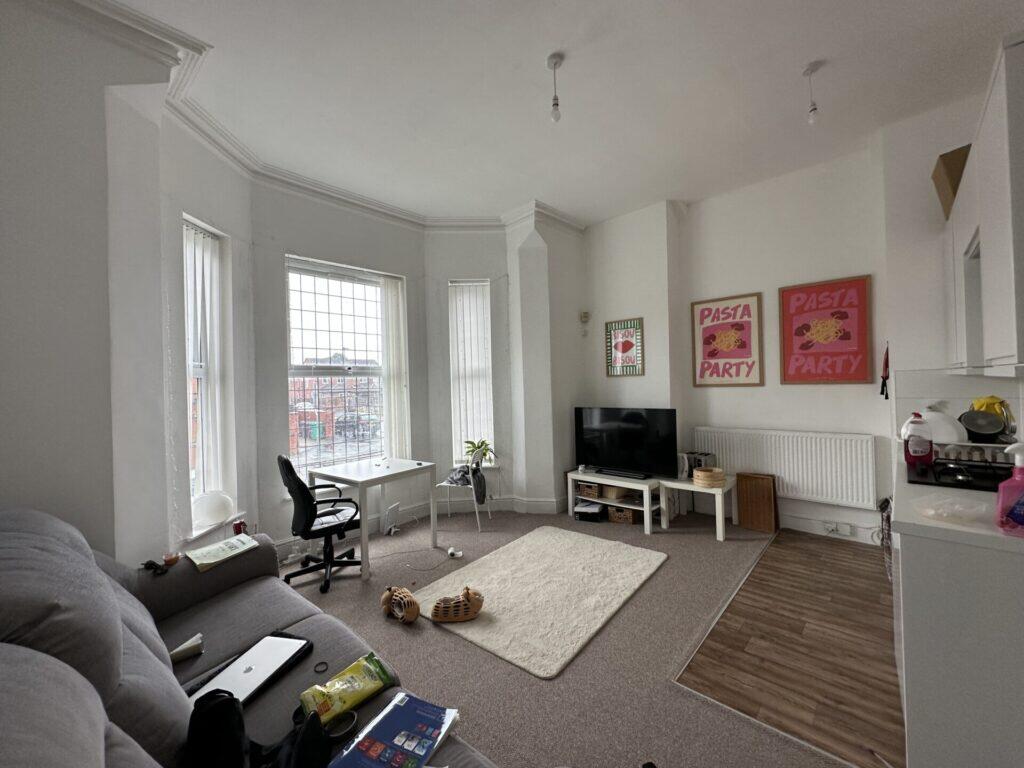 1 bed Apartment for rent in Manchester. From Manchester Rent A Home - Fallowfield 1 bed Apartment for rent in Manchester. From Manchester Rent A Home - Fallowfield