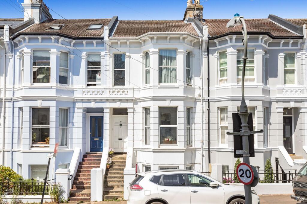 1 bed 1st Floor Flat for rent in Brighton and Hove. From Mansell McTaggart - Brighton