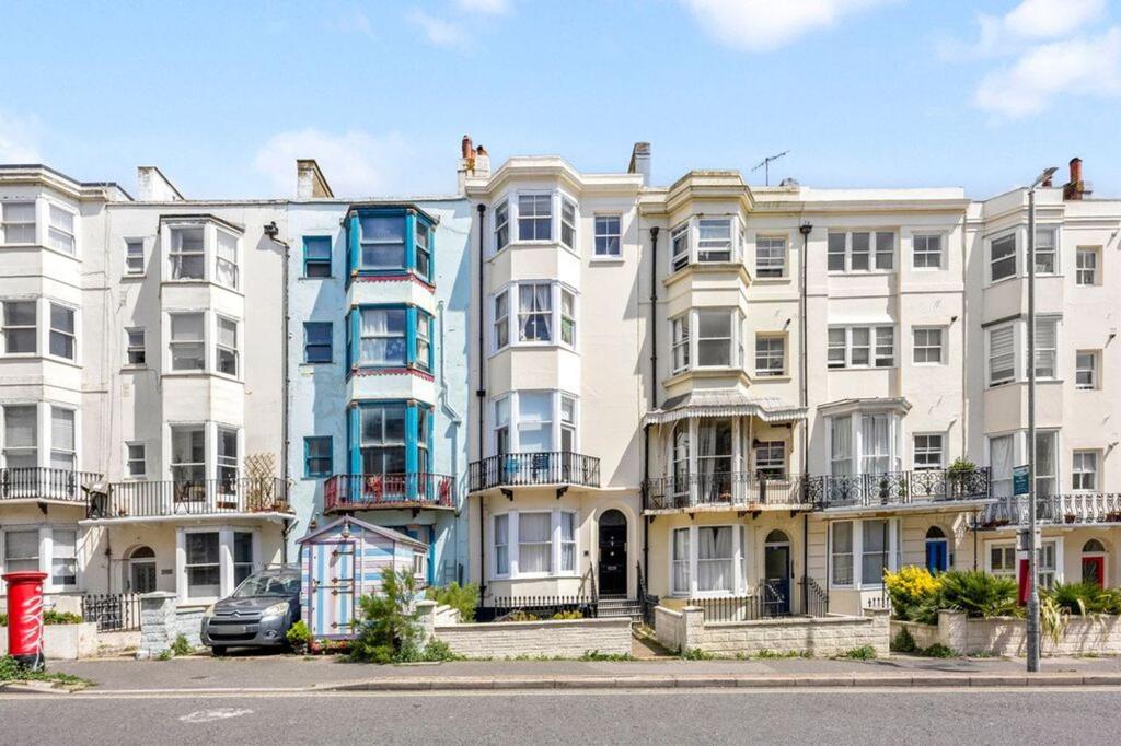 1 bed 1st Floor Flat for rent in Ovingdean. From Mansell McTaggart - Brighton 1 bed 1st Floor Flat for rent in Ovingdean. From Mansell McTaggart - Brighton