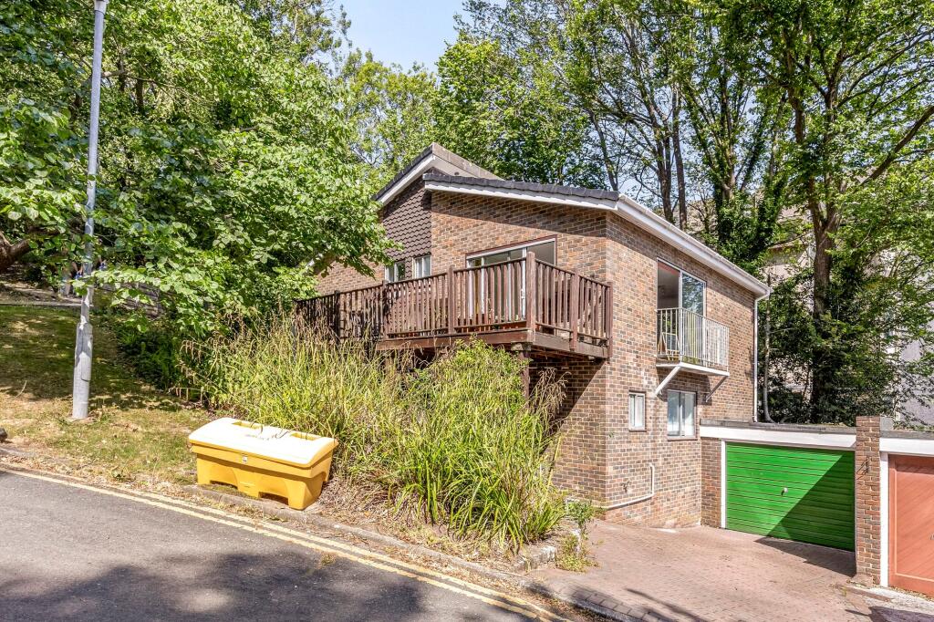 4 bed Detached for rent in Brighton and Hove. From Mansell McTaggart - Brighton 4 bed Detached for rent in Brighton and Hove. From Mansell McTaggart - Brighton