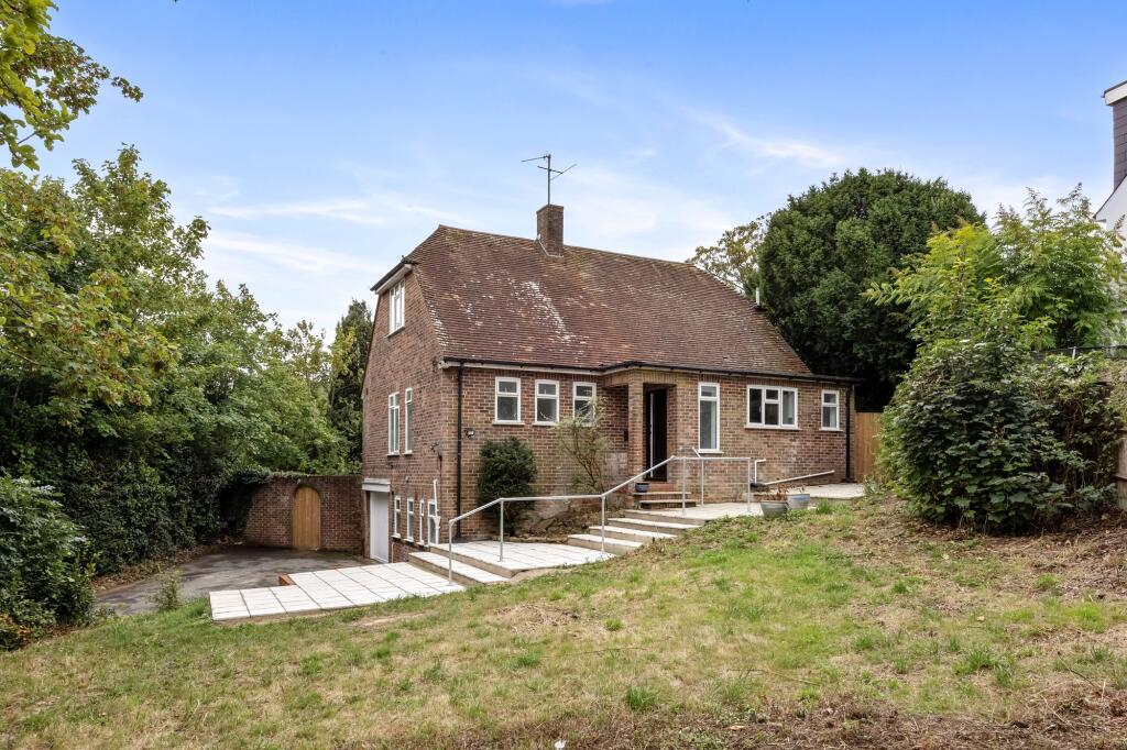 3 bed Detached for rent in Brighton and Hove. From Mansell McTaggart - Brighton 3 bed Detached for rent in Brighton and Hove. From Mansell McTaggart - Brighton