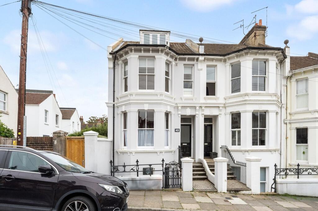 2 bed Apartment for rent in Brighton and Hove. From Mansell McTaggart - Brighton