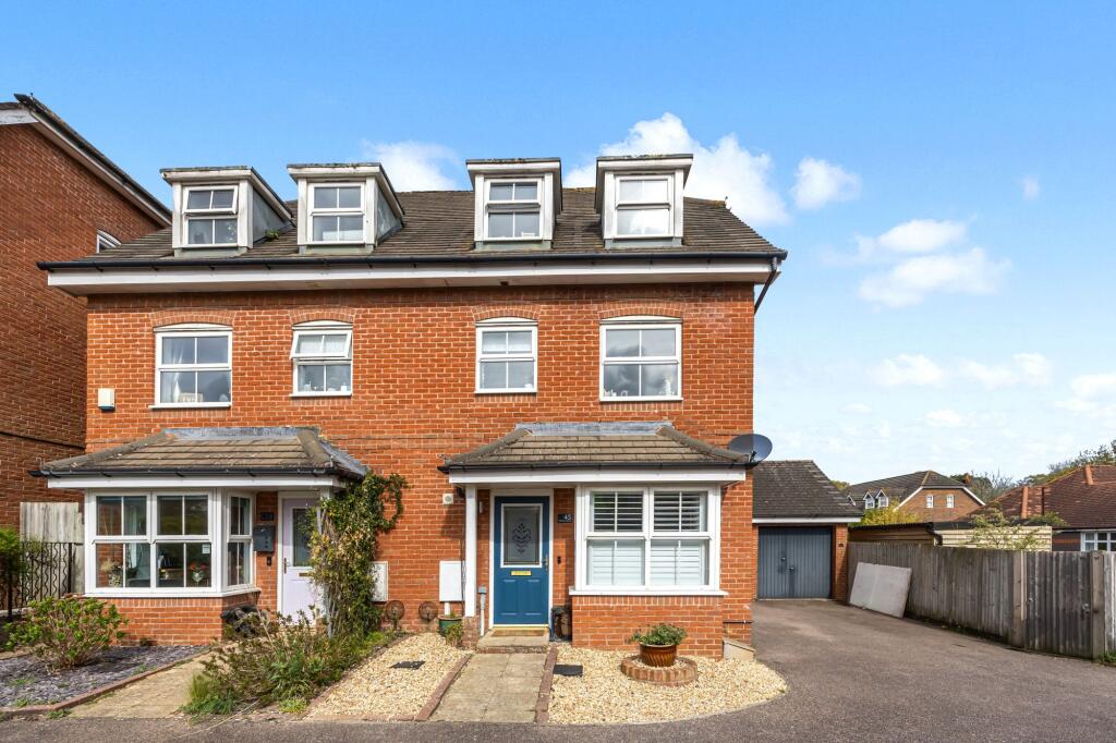 4 bed Semi Detached for rent in Cootham. From Mansell McTaggart - Brighton