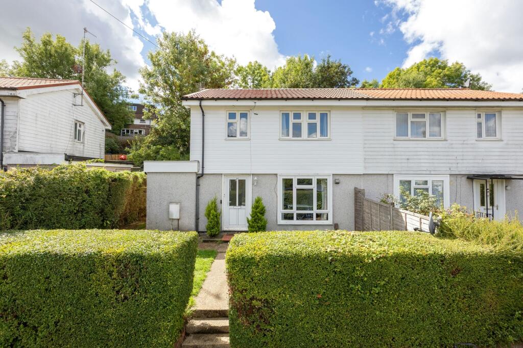 3 bed Semi Detached for rent in Falmer. From Mansell McTaggart - Brighton 3 bed Semi Detached for rent in Falmer. From Mansell McTaggart - Brighton