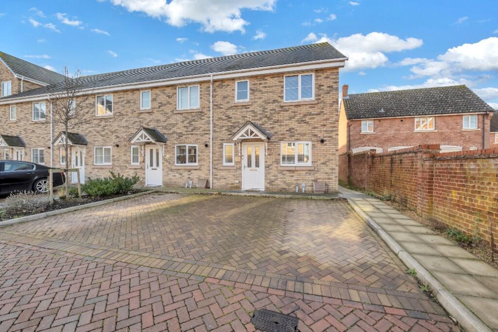 3 bed Town House for rent in Bury St Edmunds. From Map Letting & Property Management - Bury St Edmunds 3 bed Town House for rent in Bury St Edmunds. From Map Letting & Property Management - Bury St Edmunds