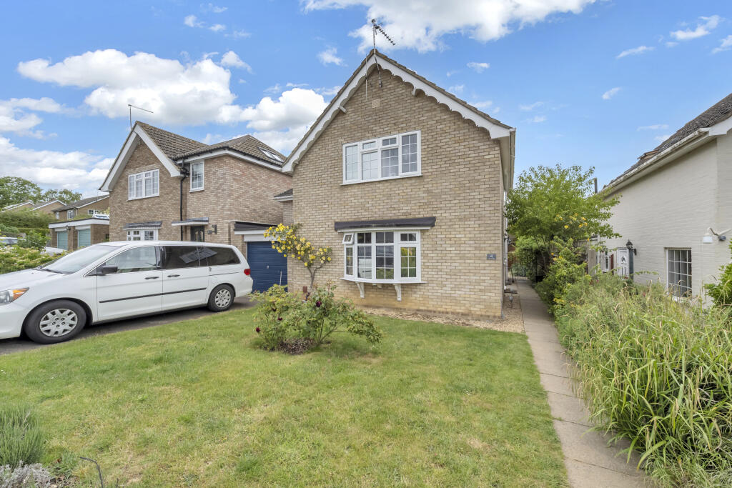 3 bed Link detached for rent in Horringer. From Map Letting & Property Management - Bury St Edmunds