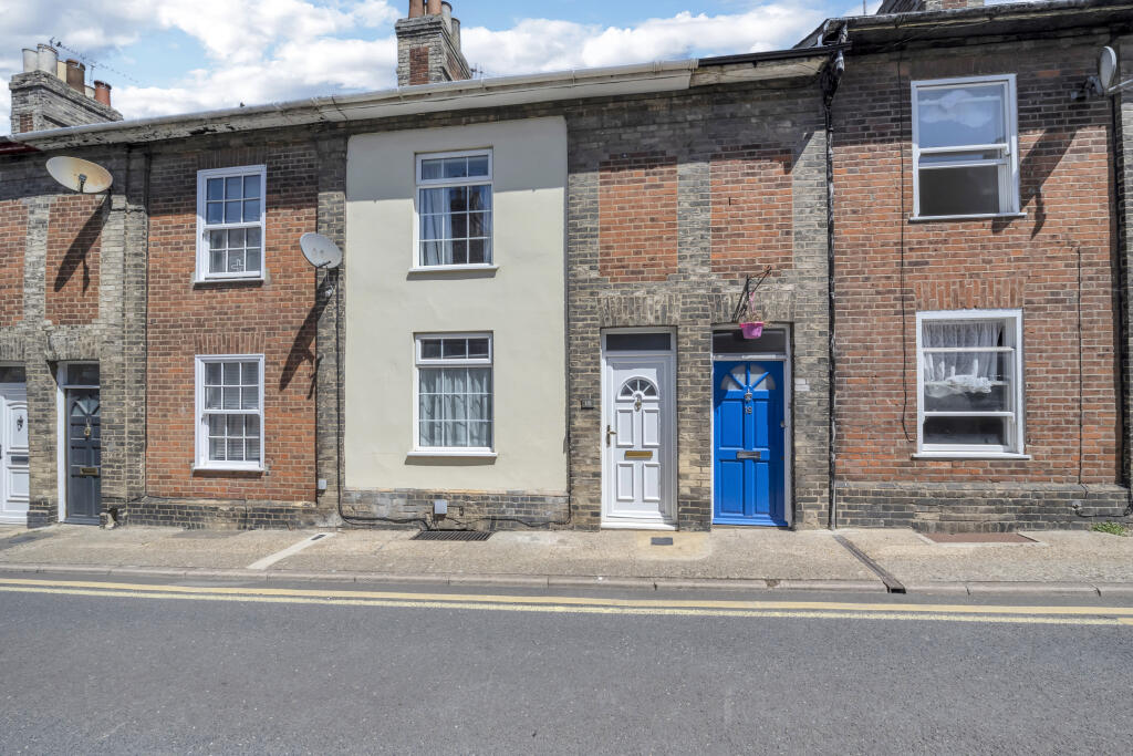 2 bed Mid Terraced House for rent in Bury St Edmunds. From Map Letting & Property Management - Bury St Edmunds 2 bed Mid Terraced House for rent in Bury St Edmunds. From Map Letting & Property Management - Bury St Edmunds