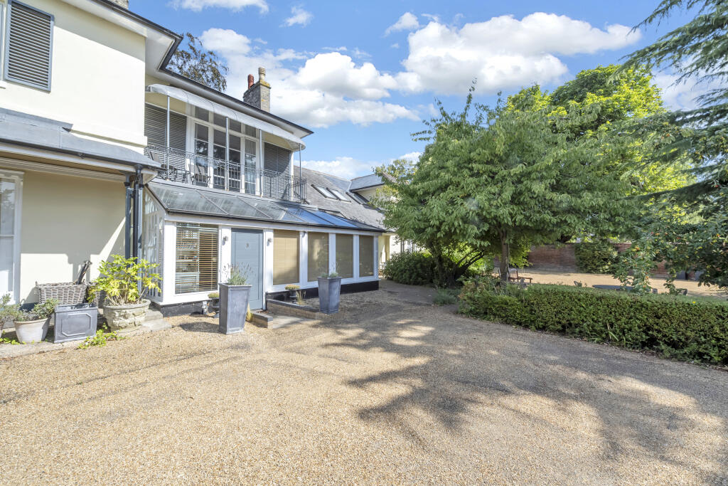 4 bed Town House for rent in Bury St Edmunds. From Map Letting & Property Management - Bury St Edmunds