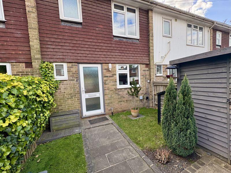 3 bed Mid Terraced House for rent in Cuckfield. From Marcus Grimes - Cuckfield 3 bed Mid Terraced House for rent in Cuckfield. From Marcus Grimes - Cuckfield