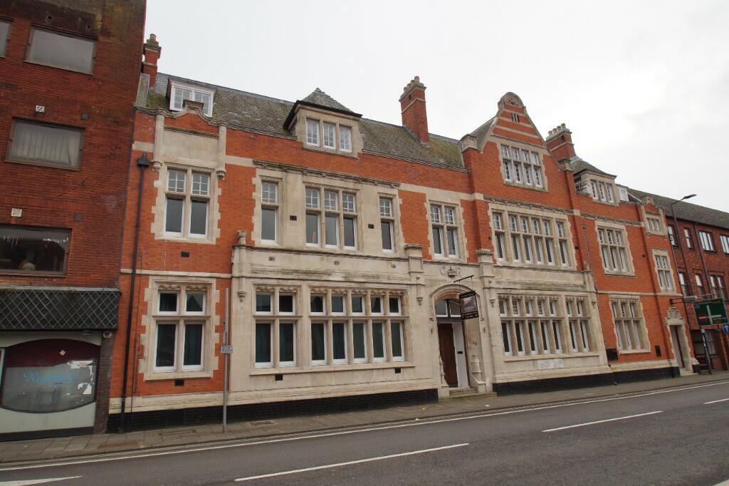 2 bed Apartment for rent in Bedford. From Marks Group - Bedford