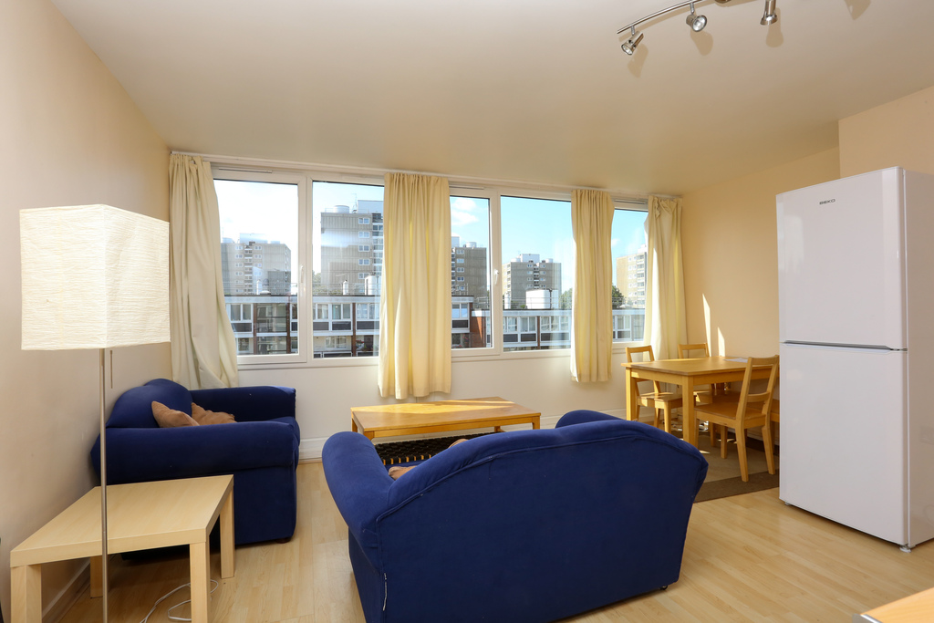 4 bed Flat for rent in London. From Carringtons Property