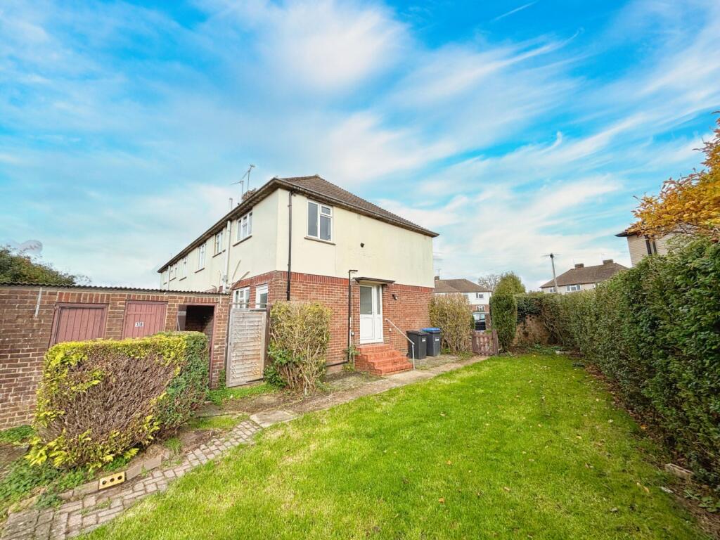 3 bed Annexe for rent in East Grinstead. From Mayhew Estates - Horley