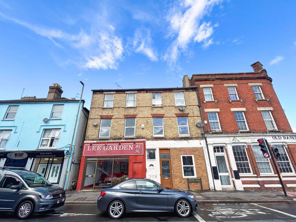 1 bed Apartment for rent in Horley. From Mayhew Estates - Horley