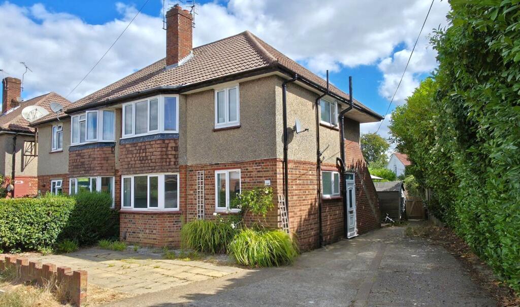 2 bed Annexe for rent in Horley. From Mayhew Estates - Horley 2 bed Annexe for rent in Horley. From Mayhew Estates - Horley
