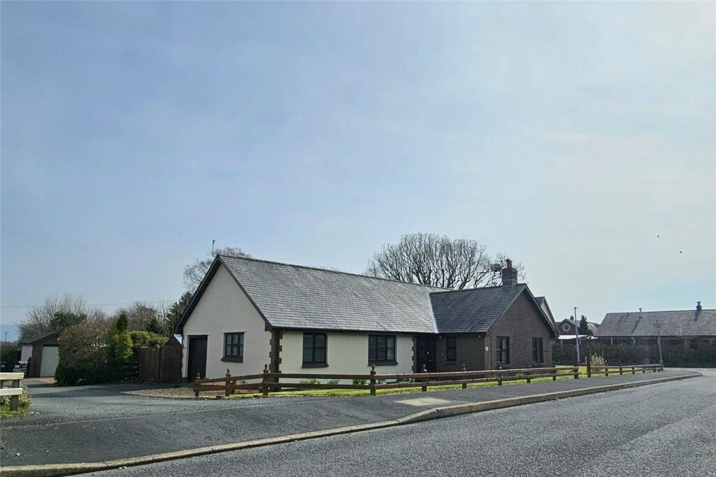 3 bed Bungalow for rent in Llanwrtyd Wells. From McCartneys LLP - Builth Wells