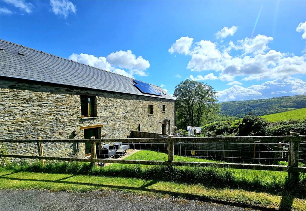 3 bed Barn Conversion for rent in Aberedw. From McCartneys LLP - Builth Wells