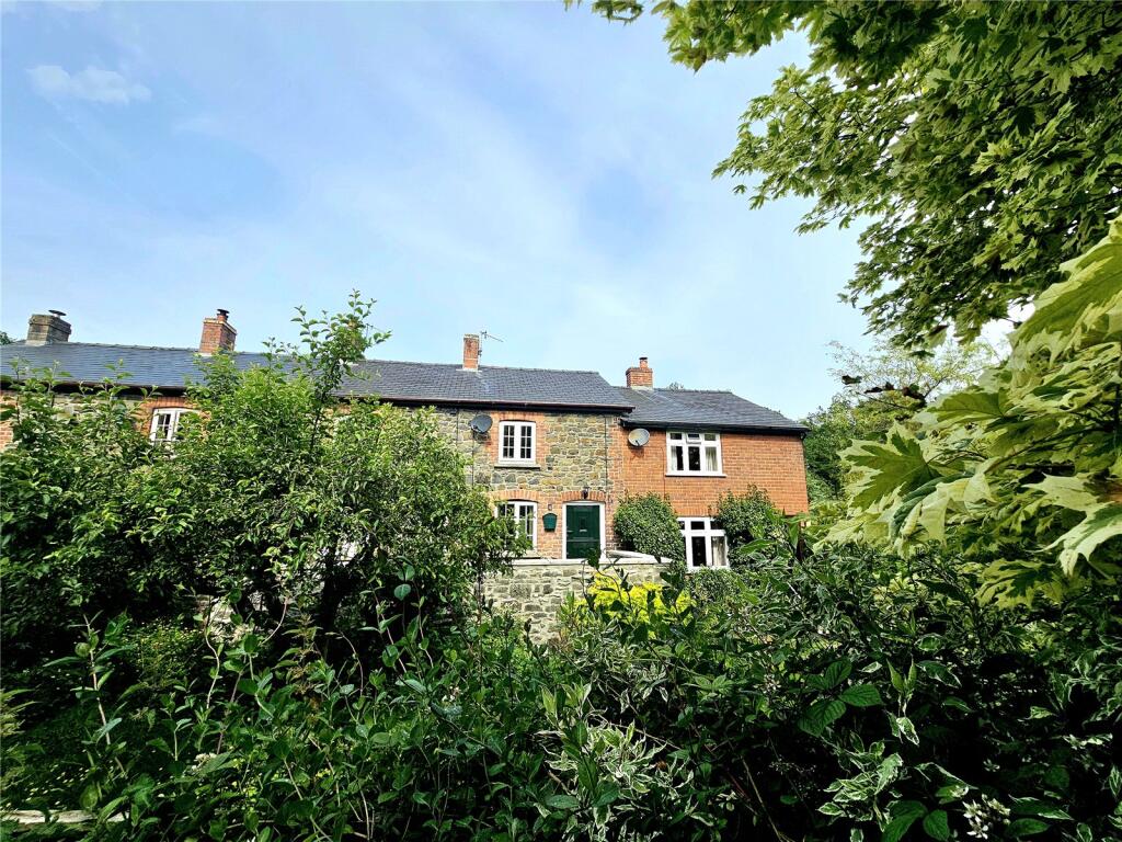 2 bed Mid Terraced House for rent in Howey. From McCartneys LLP - Builth Wells