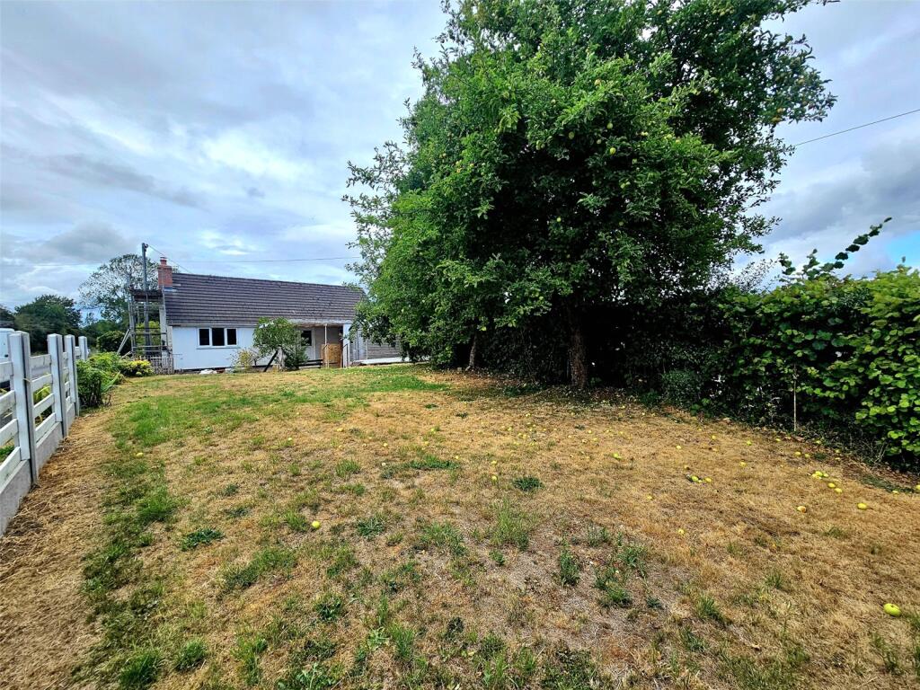 2 bed Bungalow for rent in Aberllynfi. From McCartneys LLP - Builth Wells
