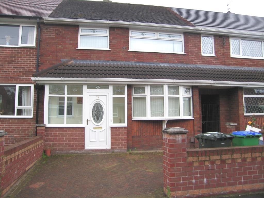 2 bed Mid Terraced House for rent in Middleton. From McGowan Homes - Manchester